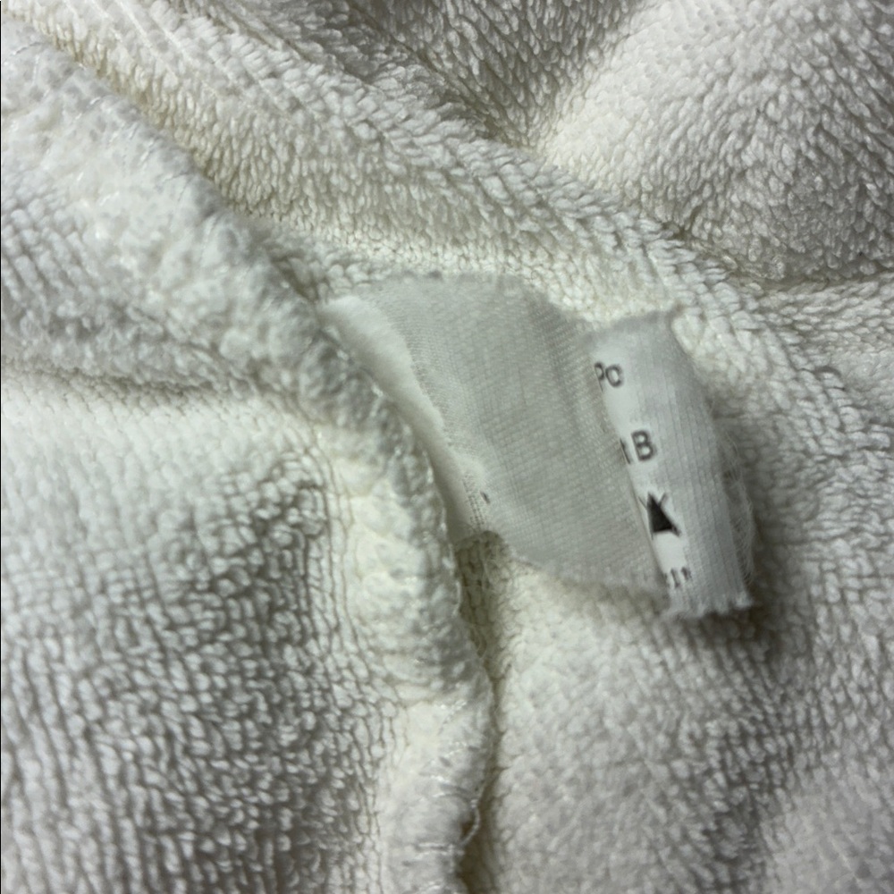 Wrap Up by VP ivory Cream Short Robe microfiber soft attached belt pockets - Picture 10 of 10